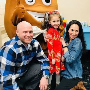 Meet your Posher, Hillary